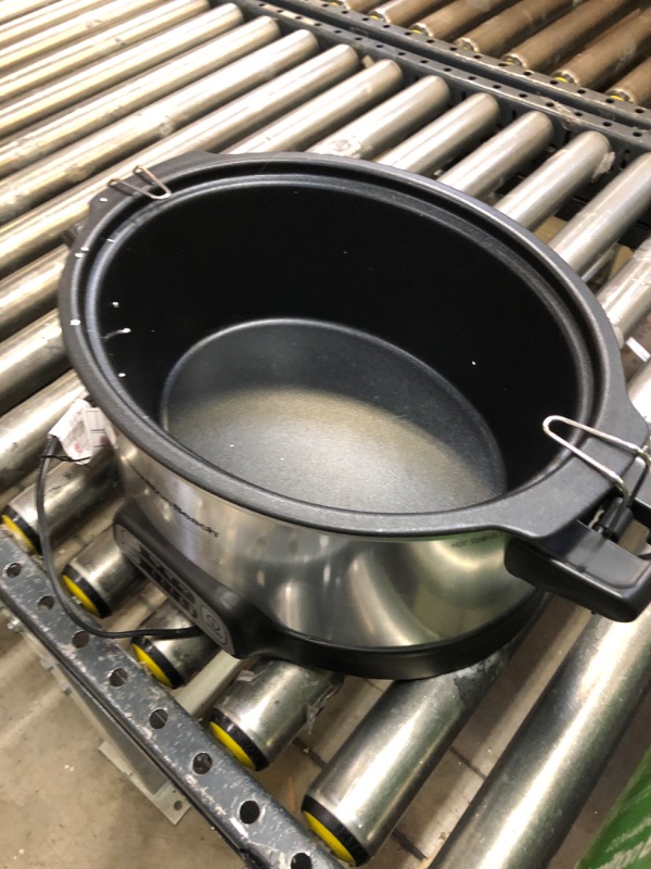 Photo 2 of Hamilton Beach, Stay or Go Programmable Slow Cooker, Portable Stovetop Sear & Cook, 6 Quart, Lid Lock, Silver (33663) Sear and Cook with Lid Lock------lightly used