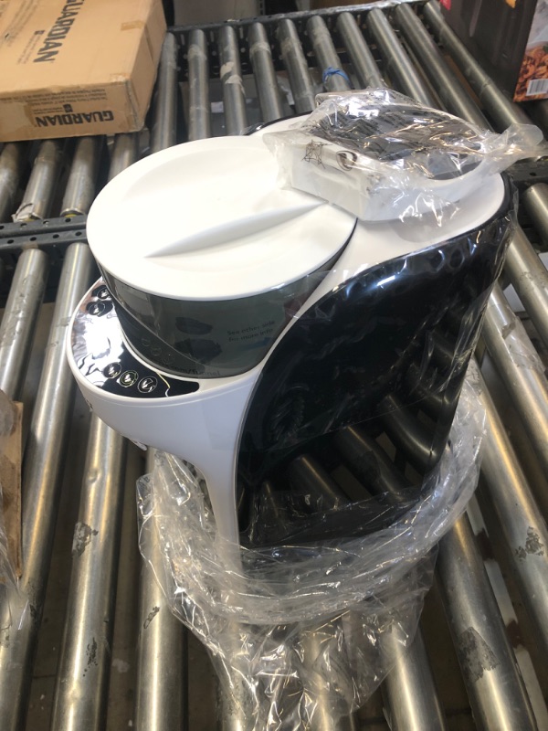 Photo 1 of New and Improved Baby Brezza Formula Pro Advanced Formula Dispenser Machine - Automatically Mix a Warm Formula Bottle Instantly - Easily Make Bottle with Automatic Powder Blending-------like new