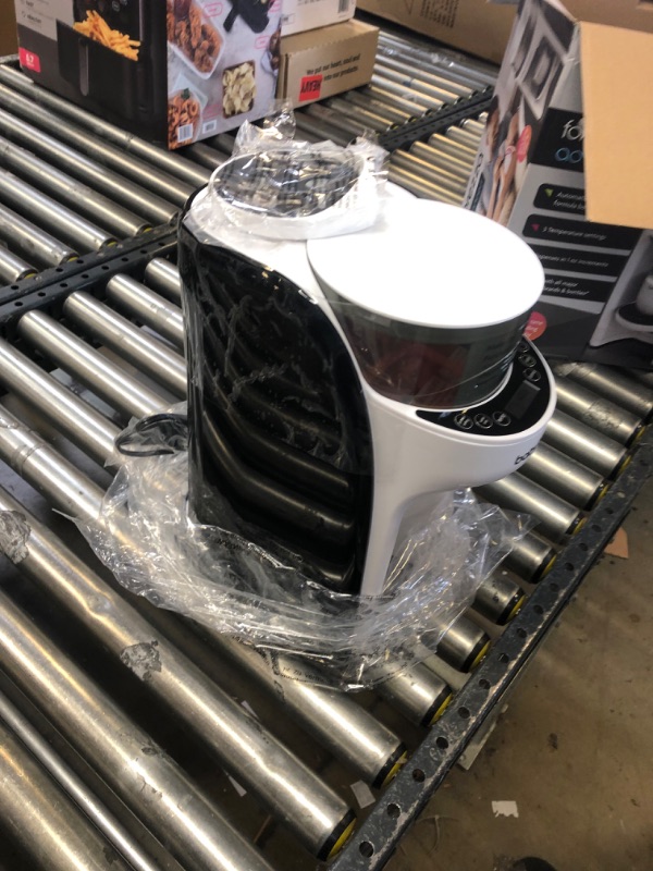 Photo 1 of New and Improved Baby Brezza Formula Pro Advanced Formula Dispenser Machine - Automatically Mix a Warm Formula Bottle Instantly - Easily Make Bottle with Automatic Powder Blending-------like new