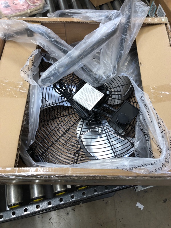 Photo 2 of AmazonCommercial 20" High Velocity Industrial Fan, Black,-------hardly used---------missing some items and hardware

