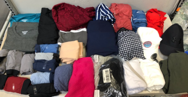 Photo 1 of BAG LOT -- 20 MISC CLOTHING ITEMS MENS AND WOMENS SIZE XL-4XL --