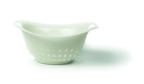 Photo 1 of 1 Quart Gripper Colander, White
