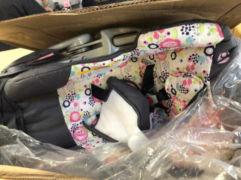Photo 1 of Baby Trend Skyview Travel System, Flora,