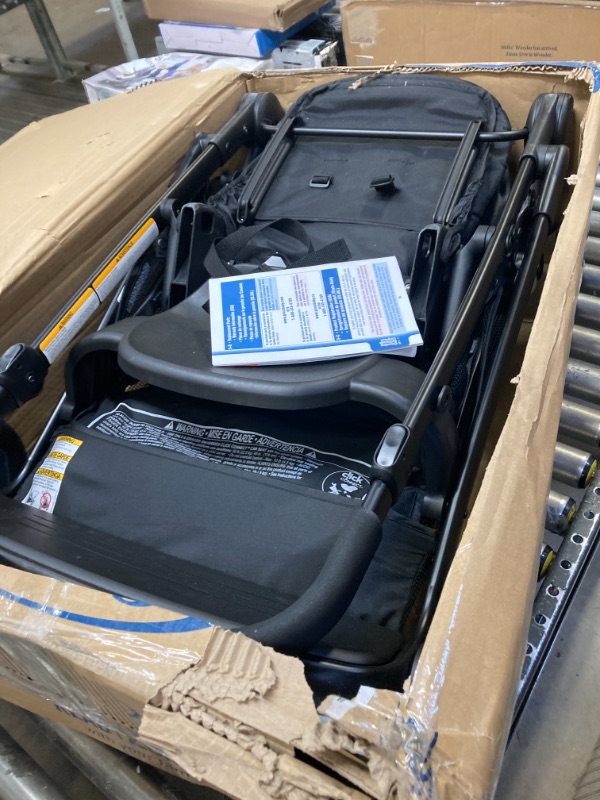 Photo 4 of Graco Ready2Grow 2.0 Double Stroller Features Bench Seat and Standing Platform Options, Rafa Ready2Grow 2.0 Rafa--------minor cuts