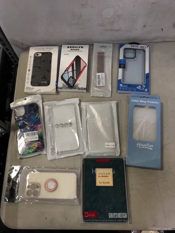 Photo 1 of MISCELLANEOUS LOT OF CASES ! (( 10 PCS ))