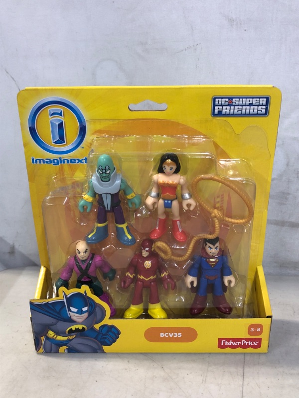 Photo 2 of Fisher-Price Imaginext DC Super Friends & Villains Pack
