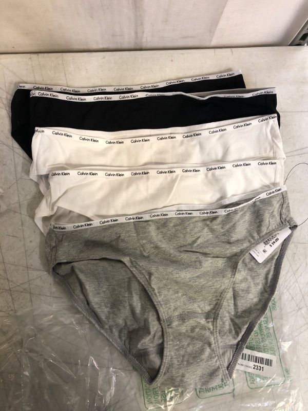 Photo 1 of Calvin Klein Underwear 5-Pack Signature Cotton Bikini Bottoms
, SIZE L