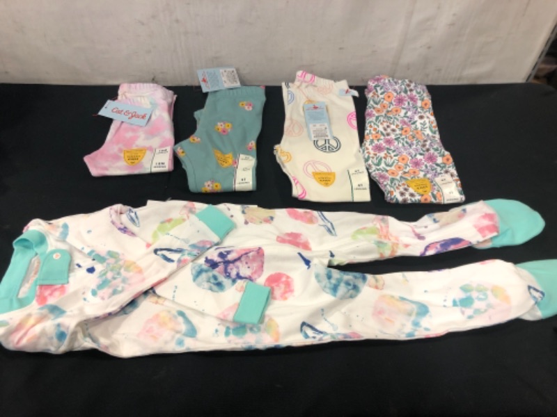 Photo 1 of 5 piece baby bundle
Sizes 18m, 2t, 4t