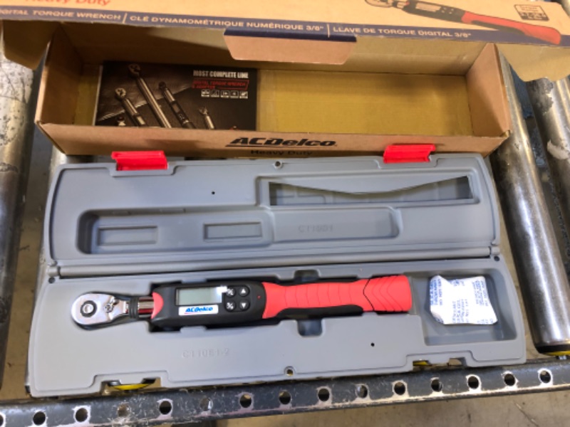 Photo 2 of ACDelco ARM601-3 3/8” (3.7 to 37 ft-lbs.) Digital Torque Wrench with Buzzer and LED Flash Notification – ISO 6789 Standards with Certificate of Calibration
