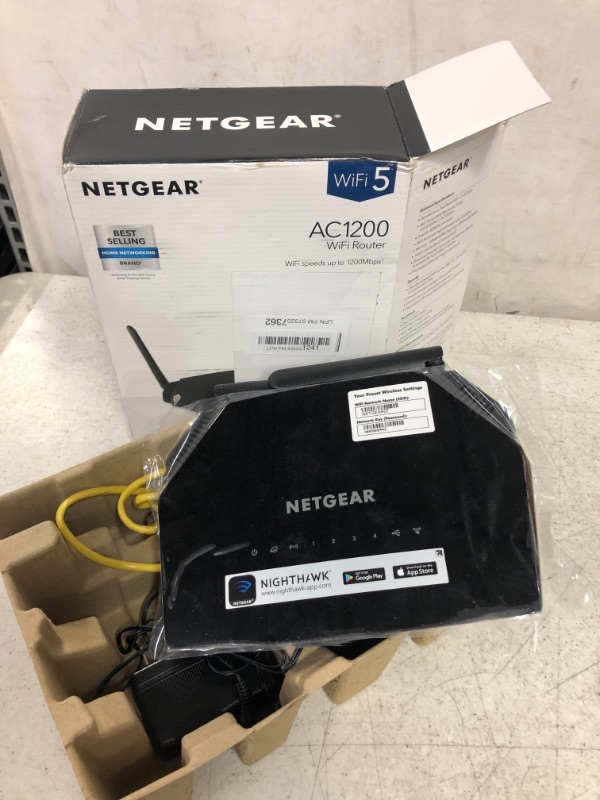 Photo 2 of NETGEAR WiFi Router (R6230) - AC1200 Dual Band Wireless Speed (up to 1200 Mbps) | Up to 1200 sq ft Coverage & 20 Devices | 4 x 1G Ethernet and 1 x 2.0 USB ports