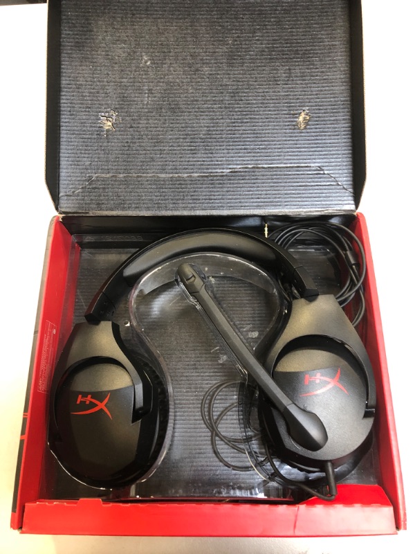 Photo 2 of HyperX Cloud Stinger – Gaming Headset, Lightweight, Comfortable Memory Foam, Swivel to Mute Noise-Cancellation Mic, Works on PC, PS4, PS5, Xbox One, Xbox Series X|S, Nintendo Switch and Mobile ,Black