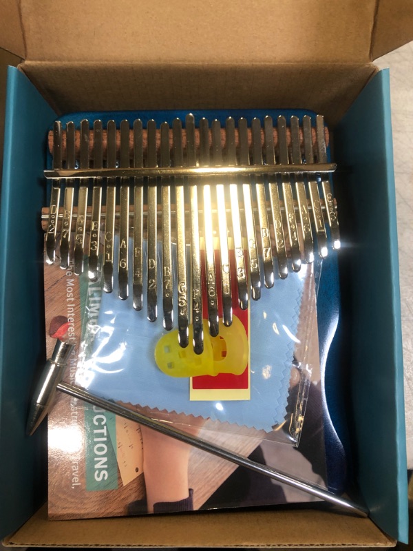 Photo 2 of ?Upgrade 21 Keys?Byla Kalimba Play More Songs Solid Wood Mahogany Portable Thumb piano Finger piano Gradient Blue Mbira Calimba Marimba Musical Instruments for Kids, Adults and Beginners 21 Keys Gradient Blue