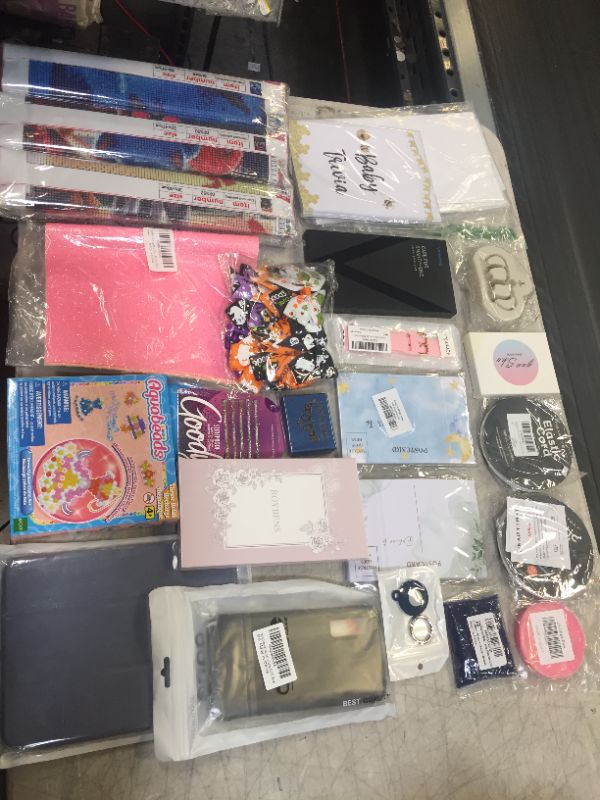 Photo 1 of 22 PCS MISC. ITEMS BAG LOT