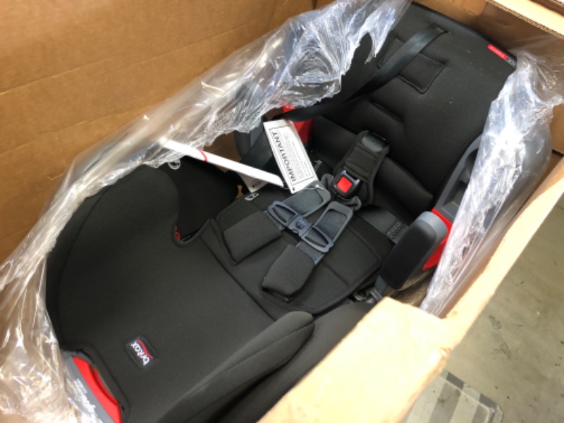 Photo 3 of Britax Grow with You ClickTight Plus Harness-2-Booster Car Seat, Jet Safewash Fabric ClickTight Plus Jet
USED OUT OF BOX ITEM 