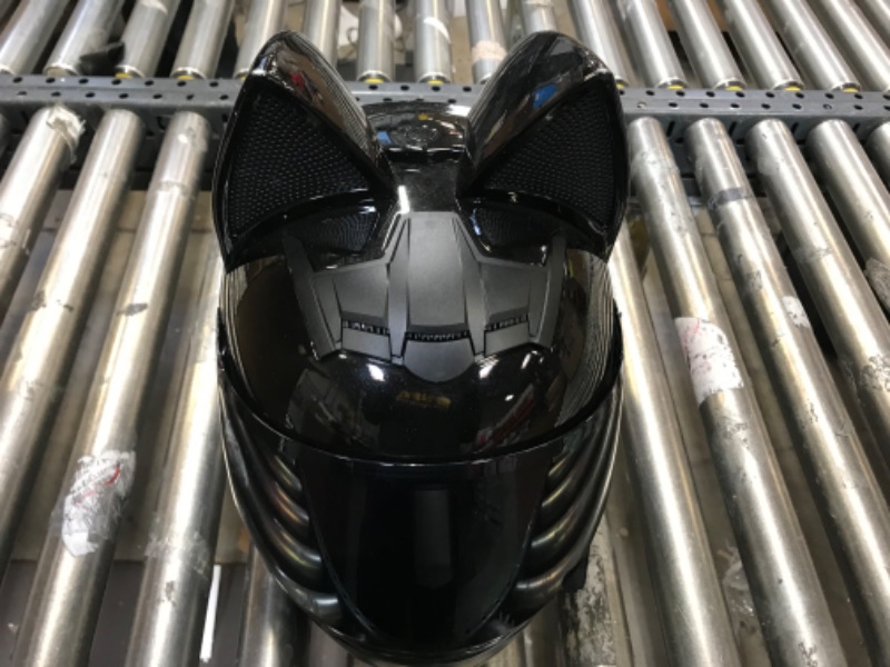 Photo 1 of Adult Personalized Cat Ear Motorcycle Helmet,Men and Women Cool Cat Locomotive Motorcycle Full Face Helmet,DOT/FMVSS-218 Certification Standard,Suitable for All Seasons Medium BLACK