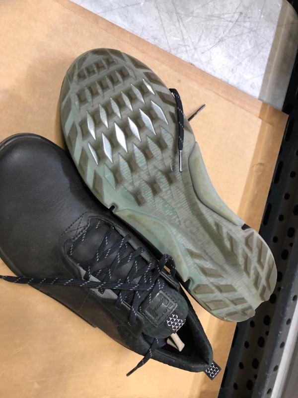 Photo 2 of 10.5 ECCO Men's Waterproof Biom H4 Golf Shoes
 