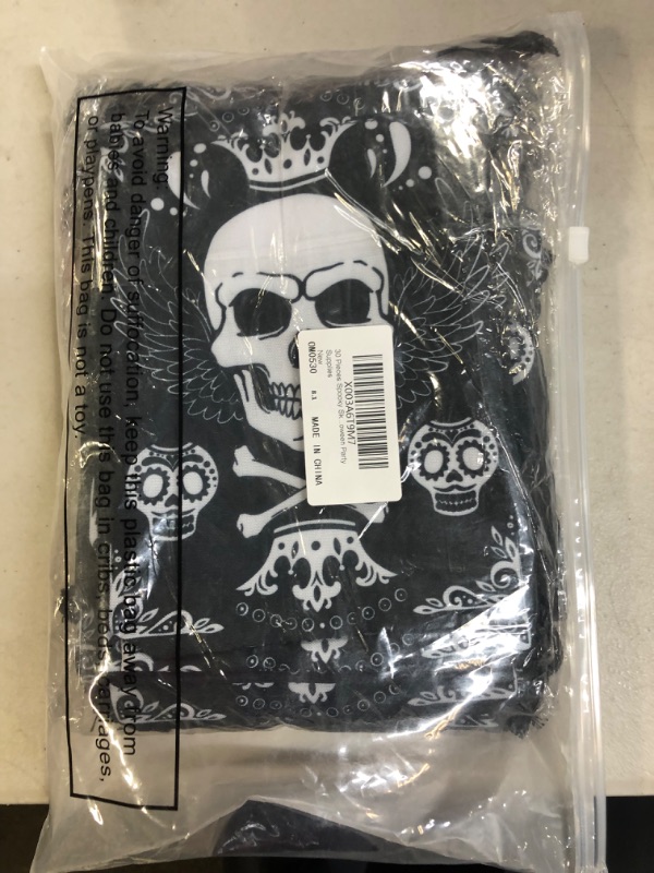 Photo 2 of 30 Pieces Spooky Skeleton Trick or Treat Candy Bag Reusable Halloween Burlap Sacks Black Skull Packing Bags Cloth Candy Bags with Drawstring Goody Snack Bags for Halloween Party Supplies
FACTORY SEALED