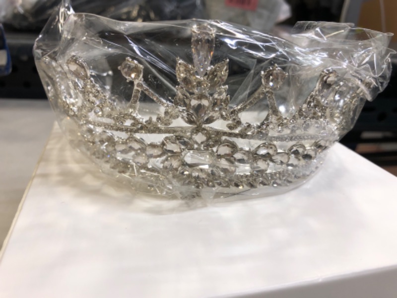 Photo 2 of AW BRIDAL Crown for Women Queen Crown Crystal Flower Princess Tiara for Wedding Prom Birthday Pageant Tiara Birthday Crowns for Women Bridal Tiara?Silver