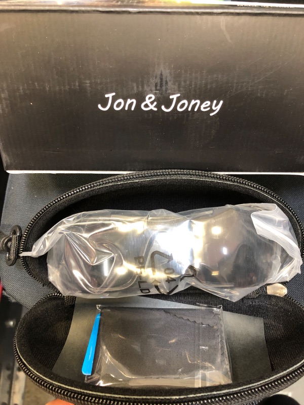 Photo 1 of JON&JONEY Polarized Sports Sunglasses Men's Riding Running Beach Volleyball Tennis TR Anti-UV Black Gray Water Silver
