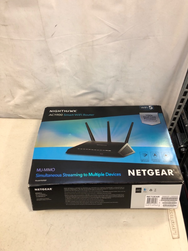 Photo 2 of NETGEAR Nighthawk Smart Wi-Fi Router (R6900P) - AC1900 Wireless Speed (Up to 1900 Mbps), Up to 1800 Sq Ft Coverage & 30 Devices, 4 x 1G Ethernet and 1 x 3.0 USB Ports, Armor Security AC1900 WiFi with MU-MIMO (UNABLE TO TEST )