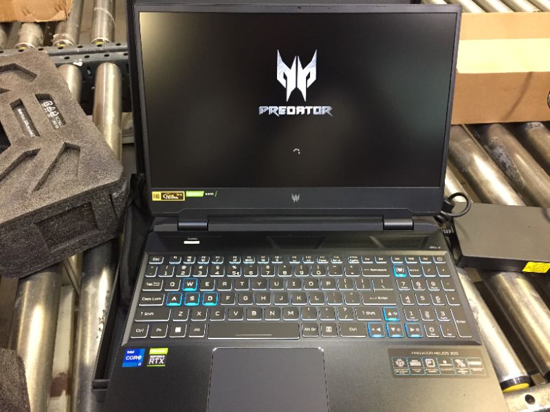 Photo 3 of Acer Predator Helios 300 15 Gaming Laptop 15.6" FHD IPS 165Hz Display 12th Gen Intel 14-Core i7-12700H 16GB RAM 512GB SSD GeForce RTX 3060 6GB RGB Backlit USB-C Thunderbolt MiniDP Win11 
