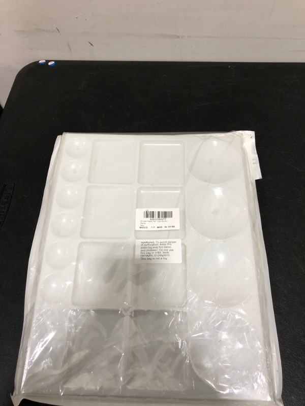 Photo 2 of 20 Well Plastic Palette 2 Pack White Paint Pallet 