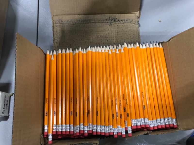 Photo 1 of Madisi Wood Cased 2HB Pencils Yellow Pre Sharpened Bulk Pack 