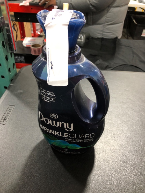 Photo 2 of Downy Wrinkleguard Liquid Fabric Softener & Conditioner, Fresh, 48 Fl Oz. Bottle, 