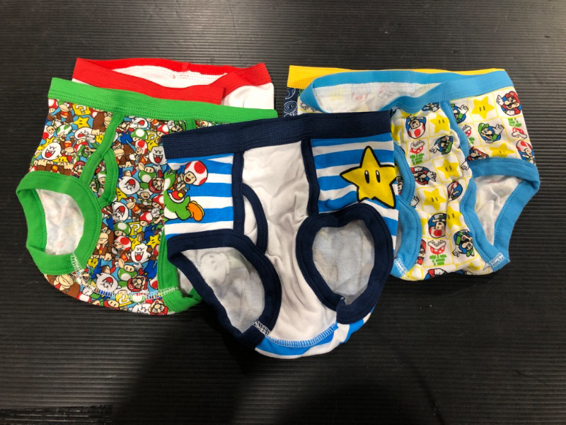 Photo 1 of [Size 6] 5 Pack of Toddler Mario Briefs