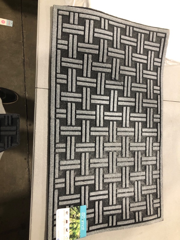 Photo 1 of 1&#39;6&#34;x2&#39;6&#34; Woven Rubber All Seasons Scraper Rug Black - Apache Mills