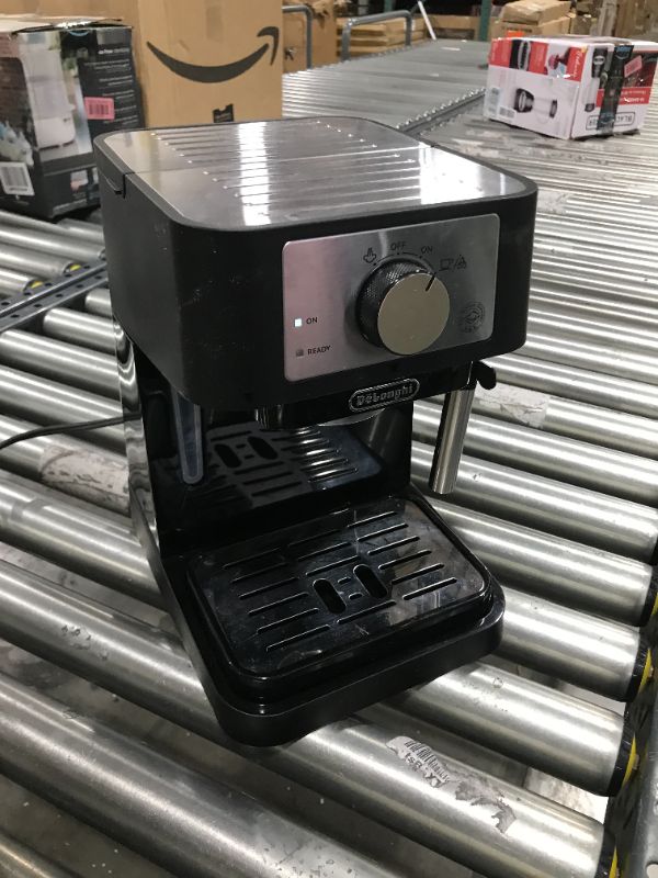 Photo 2 of De'Longhi ECP3420 Bar Pump Espresso and Cappuccino Machine, 15", Black
