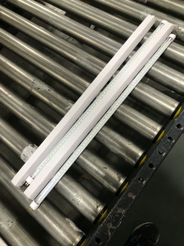 Photo 2 of 4Pack of 2Ft T5 14W LED Tube w 5000K White 2500 Lumen,2 PPF/W to Replace & retrofit 24W Fluorescent T5HO Lamps Directly Work w Previous Ballast.