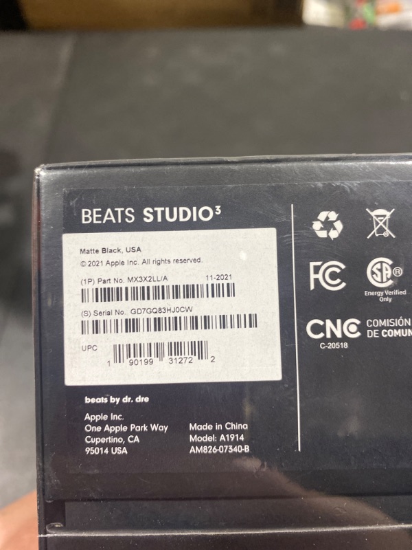 Photo 6 of (BRAND NEW FACTORY SEALED) Beats Studio3 Wireless Noise Cancelling Over-Ear Headphones - Apple W1 Headphone Chip, Class 1 Bluetooth, 22 Hours of Listening Time, Built-in Microphone -  Matte Black Studio3