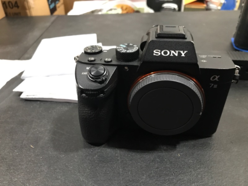 Photo 3 of Sony a7 III ILCE7M3/B Full-Frame Mirrorless Interchangeable-Lens Camera with 3-Inch LCD, Body Only, Base Configuration,Black
