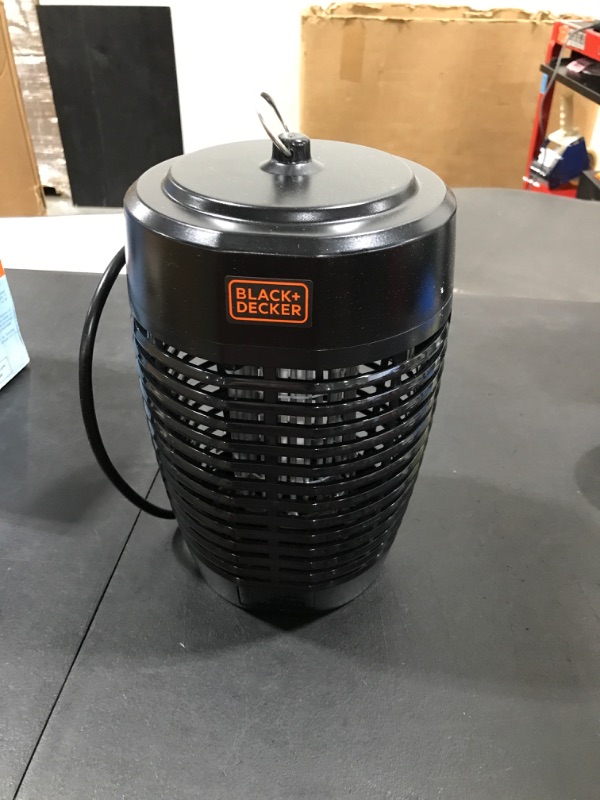 Photo 3 of BLACK + DECKER Bug Zapper and Mosquito Repellent | Fly Trap Pest Control for All Insects, Including Flies, Gnats for Indoor & Outdoor Use 600 Sqft Coverage