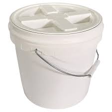 Photo 1 of 2 Gallon White Bucket With Gamma Seal Lid
