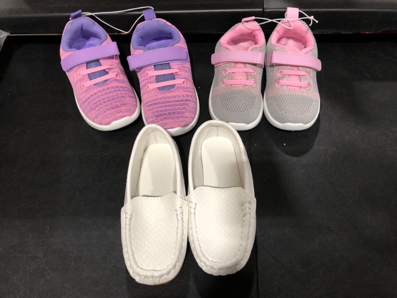 Photo 1 of 3 PAIRS OF GIRLS SHOES -- SIZES 6/7 -- 7 -- 9