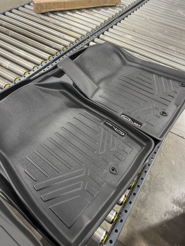 Photo 1 of 4pc Car Floor Mats Car/Model Unknown 