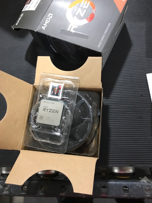 Photo 3 of AMD Ryzen 5 1600 65W AM4 Processor with Wraith Stealth Cooler (YD1600BBAFBOX)