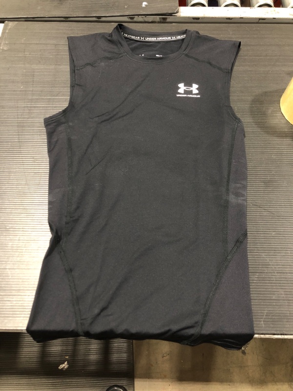 Photo 2 of Armour HeatGear Compression Sleeveless T-Shirt Men's SIZE SMALL 
