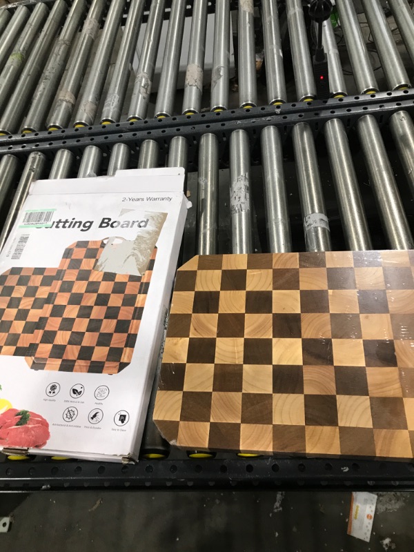 Photo 2 of azamine End Grain Cutting Board, Large Walnut/Rubber Wood Cutting Board, with Non-Slip Feet, Juice Groove, Extra Large 20*14*6/5 inch Cutting Block for Kitchen Black