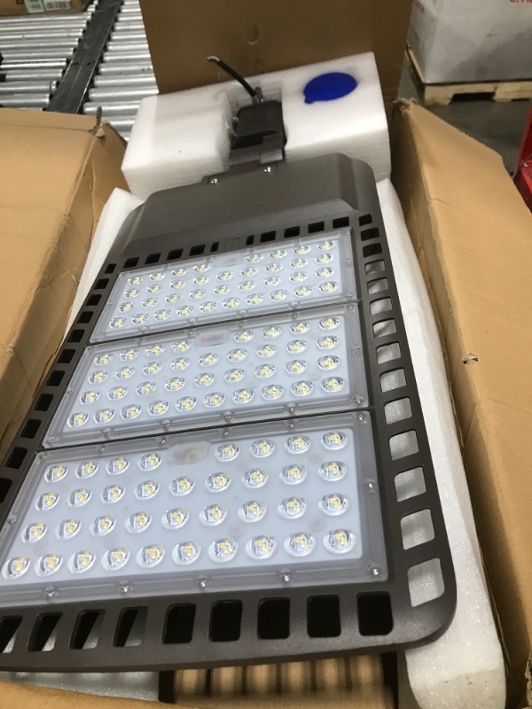 Photo 2 of 300W LED Parking Lot Lights Outdoor Dusk to Dawn Photocell Daylight 5000K IP65 Waterproof Arm Mount Commercial Flood Lights /Yard/Area/Street/Arena/Security Lighting