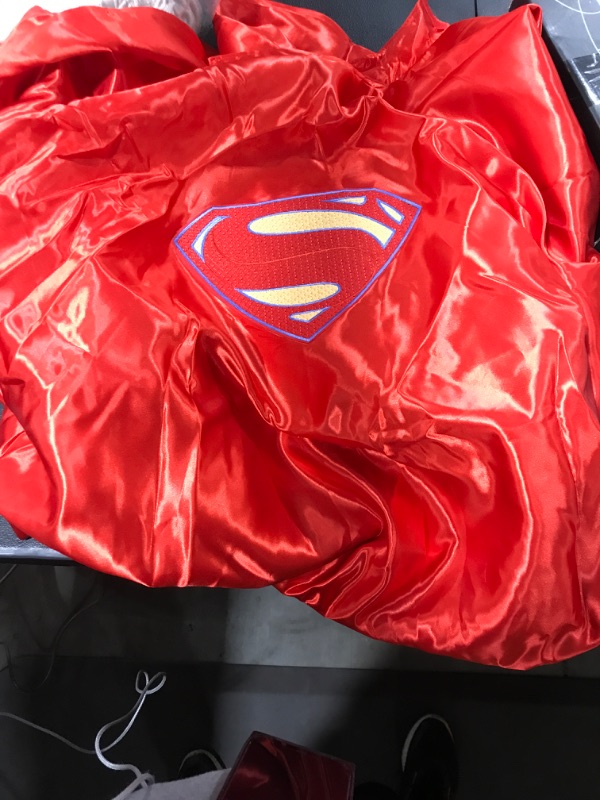 Photo 1 of ADULT SUPERMAN CAPE 
ONE SIZE 