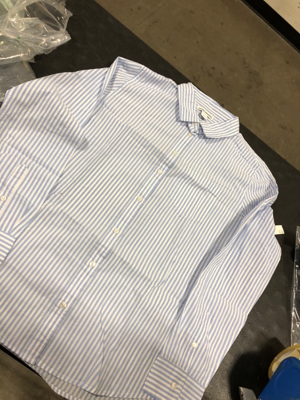 Photo 1 of AMAZON ESSENTIALS BUTTON UP SIZE L 