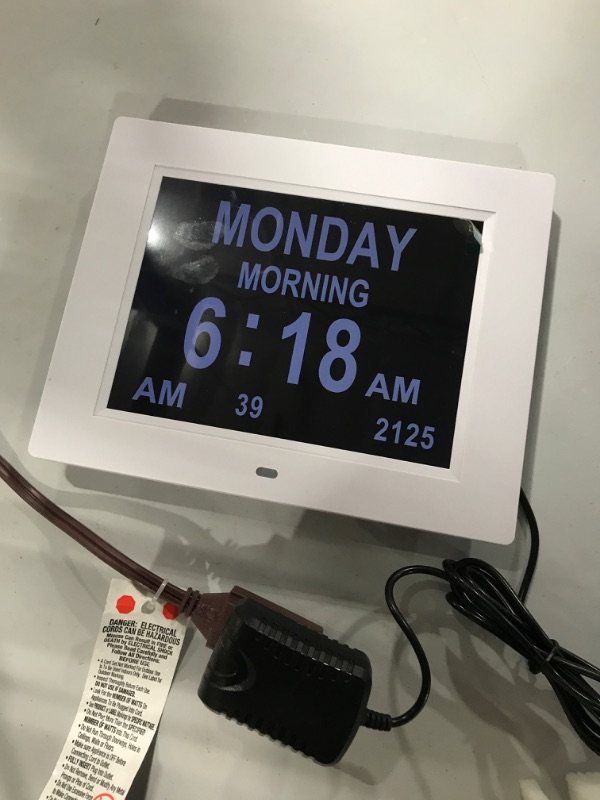 Photo 1 of 8" Digital Clock