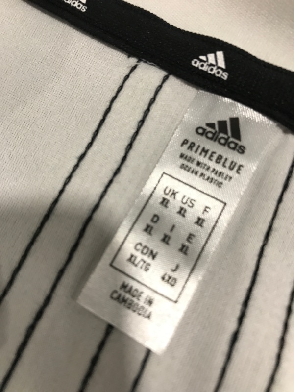 Photo 1 of ADIDAS MEN'S T-SHIRT. WHITE. SIZE XL. NEW WITH TAGS. 