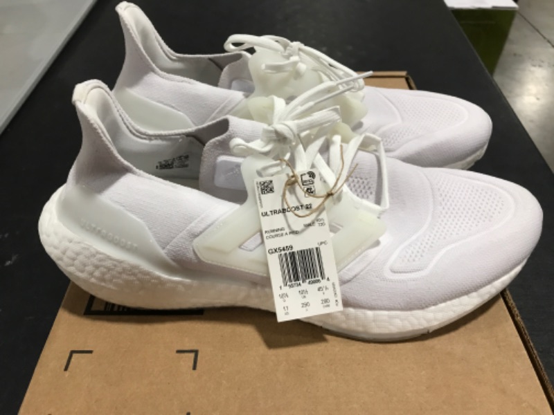 Photo 1 of Adidas Running Ultraboost 22. SIZE 11 US. PRIOR USE. 
