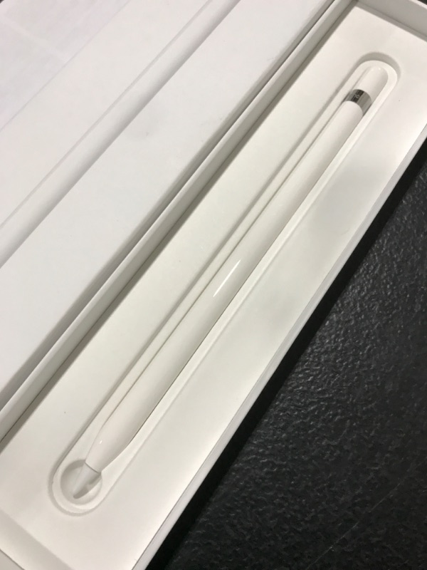 Photo 3 of Apple Pencil (1st Generation)
