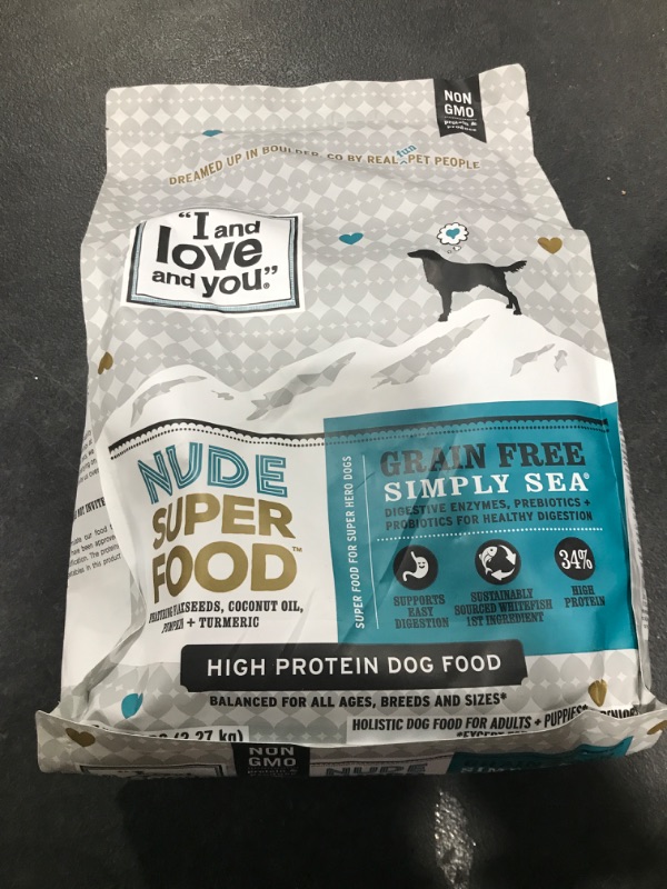 Photo 2 of "I and love and you" Nude Superfood Dry Dog Food - Grain Free Kibble, Prebiotics & Probiotics & Digestive Enzymes for Large and Small Dogs (Variety of Flavors)
BB 8 - 7 -2023
