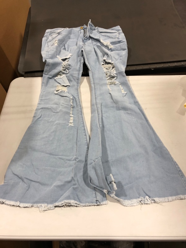 Photo 1 of 2XL Ripped Jeans 